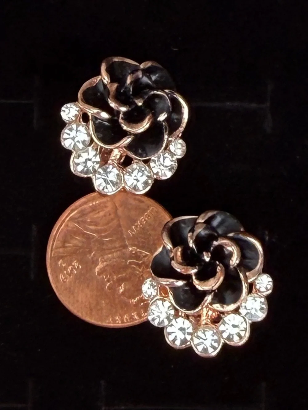 Gorgeous, weighted rose goldtone, bling costume pierced, flower earrings